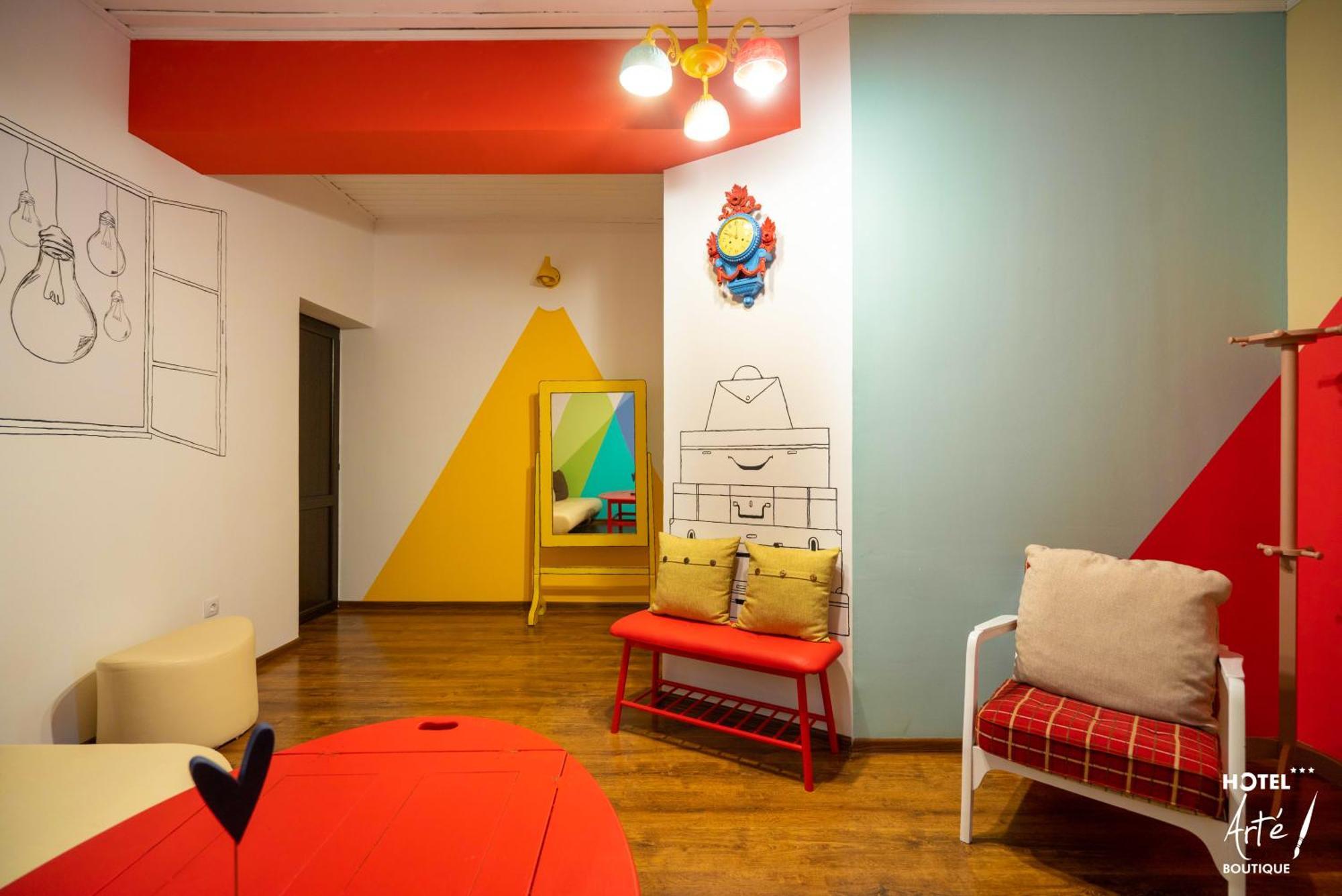 Art'E Boutique Rooms BaileTusnad Exterior photo
