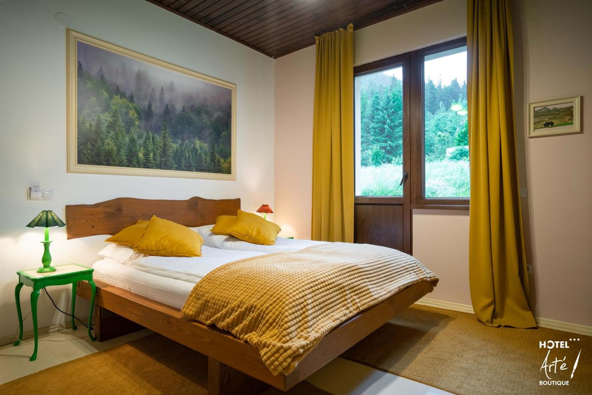 Art'E Boutique Rooms BaileTusnad Exterior photo