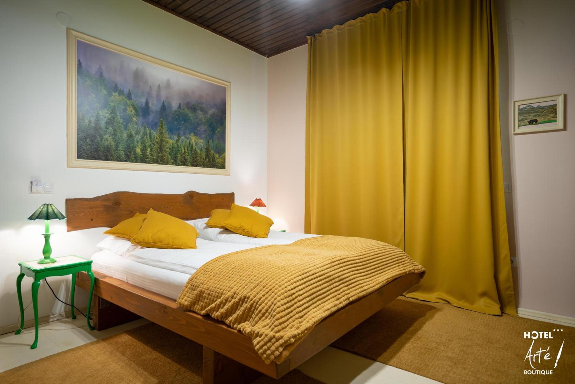 Art'E Boutique Rooms BaileTusnad Exterior photo